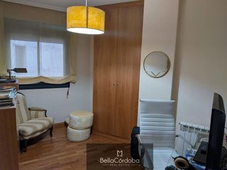 Piso en venta en Huerta de la Reina - Trassierra en Córdoba