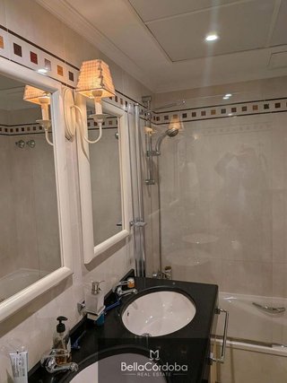Piso en venta en Huerta de la Reina - Trassierra en Córdoba