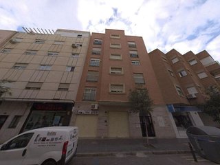 Piso en venta en Barrio Alto - San Félix - Oliveros - Altamira en Almería