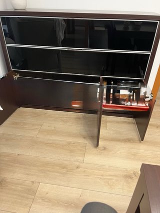 Bufete Comedor Madera con cristal + mesa