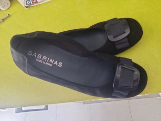 Zapatos planos azul oscuro lazo, piel y antelina