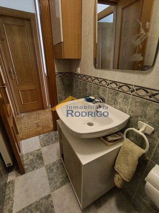 Casa pareada en venta en Polígono Industrial Gamonal - Ventilla en Burgos