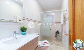 Piso en venta en Empuriabrava en Castelló d´Empúries