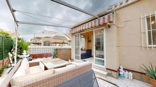 Chalet en venta en San Miguel de Salinas