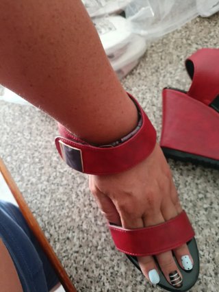 Sandalias cuña rojas talla 43/41