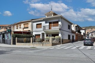 Casa adosada en venta en Padul