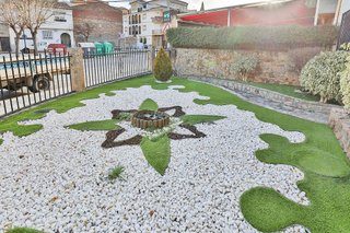Casa adosada en venta en Padul