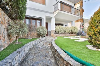 Casa adosada en venta en Padul