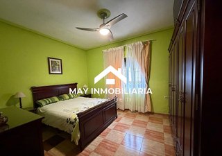 Chalet en venta en Coria del Río