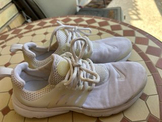 Nike Air Presto Talla 38.5 Blancas