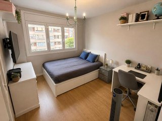 Piso en venta en La Maternitat i Sant Ramon en Barcelona
