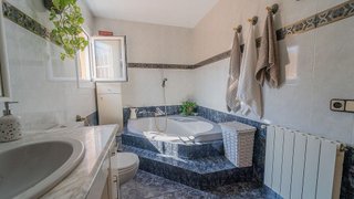 Chalet en venta en Les Creus-Can Feliu de Merola-Can Moré en Pineda de Mar