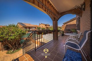 Chalet en venta en Meco pueblo en Meco