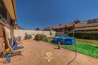 Chalet en venta en Meco pueblo en Meco