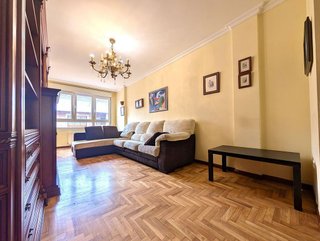 Piso en alquiler en Laviada en Gijón