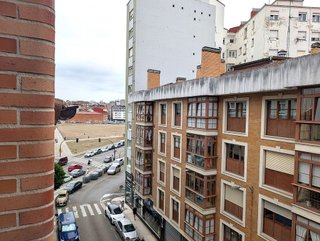 Piso en alquiler en Laviada en Gijón