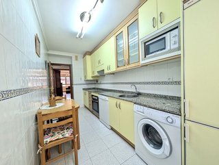 Piso en alquiler en Laviada en Gijón
