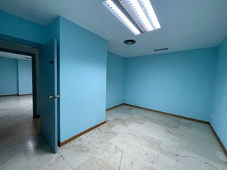 Local comercial en alquiler en Paseo Sagasta en Zaragoza