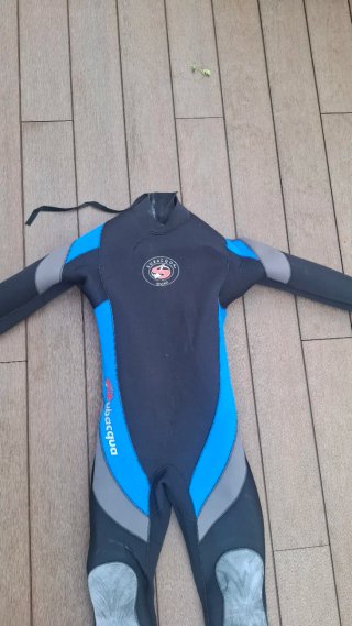 Traje de neopreno buceo talla 4