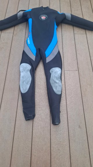 Traje de neopreno buceo talla 4