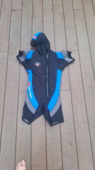 Traje de neopreno buceo talla 4