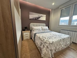 Piso en venta en As Lagoas en Ourense