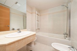 Piso en venta en Ensanche de Vallecas - Valdecarros en Madrid
