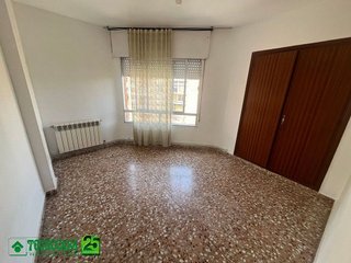 Piso en venta en Universidad en Ciudad Real
