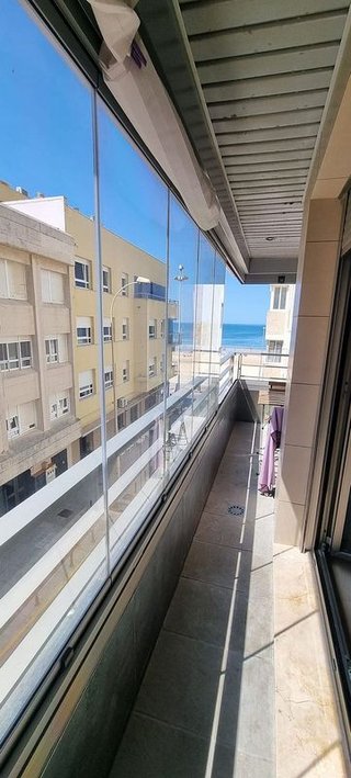 Piso en venta en Playa Stª Mª del Mar - Playa Victoria en Cádiz