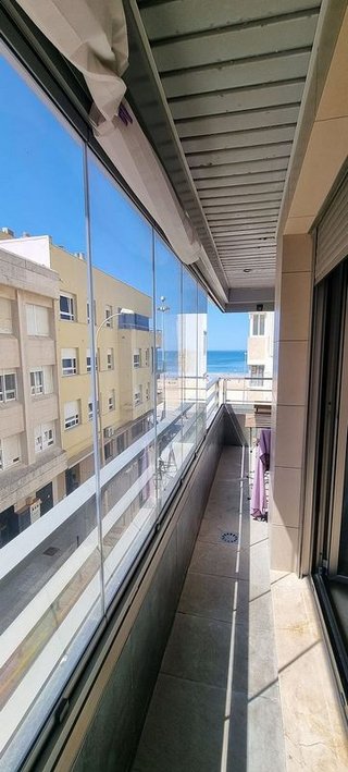 Piso en venta en Playa Stª Mª del Mar - Playa Victoria en Cádiz