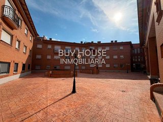 Piso en venta en Cobeja