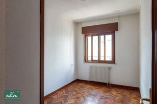 Piso en venta en Paradai en Lugo