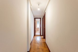 Piso en venta en El Polígono en Gijón