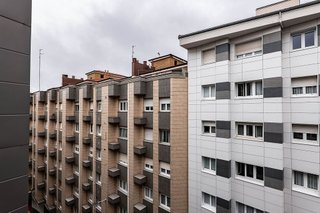 Piso en venta en El Polígono en Gijón