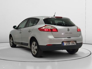 Renault Megane Dynamique 1.6 16v 81 kW (110 CV)
