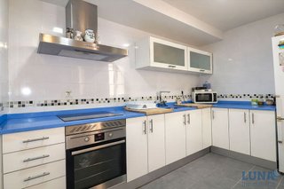 Piso en venta en Parla Este en Parla