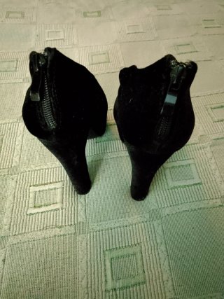 Zapatos de tacón negros talla 35