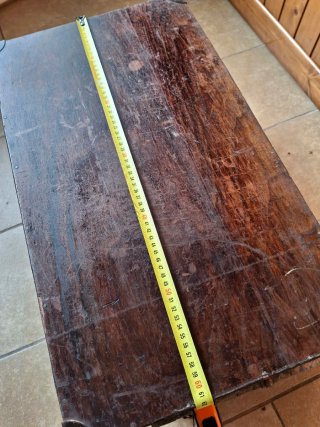 Maleta antigua de madera