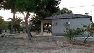 Chalet en venta en Jubalcoi en Elche