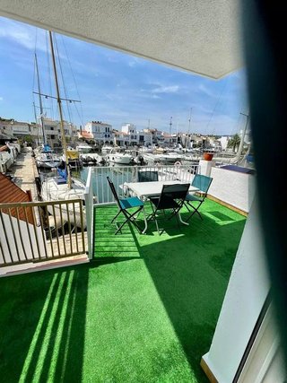 Piso en venta en Empuriabrava en Castelló d´Empúries