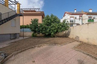 Chalet en venta en Ogíjares