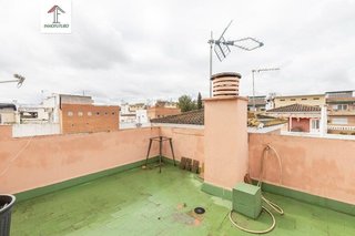 Casa adosada en venta en Almanjáyar en Granada