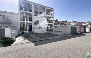 Piso en venta en Empuriabrava en Castelló d´Empúries