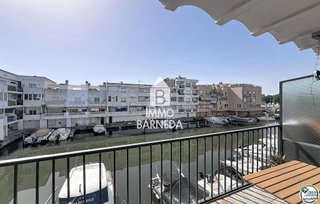 Piso en venta en Empuriabrava en Castelló d´Empúries