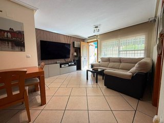 Casa adosada en venta en La Siesta - El Salado - Torreta en Torrevieja