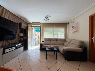 Casa adosada en venta en La Siesta - El Salado - Torreta en Torrevieja