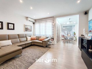 Casa adosada en venta en Eixample Sud – Migdia en Girona
