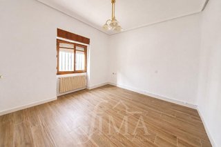 Chalet en venta en Tomelloso