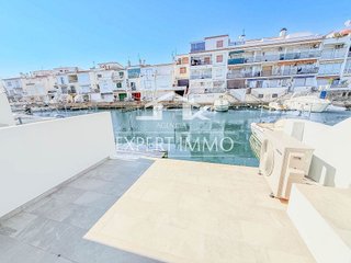 Chalet en venta en Empuriabrava en Castelló d´Empúries