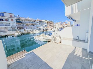 Chalet en venta en Empuriabrava en Castelló d´Empúries
